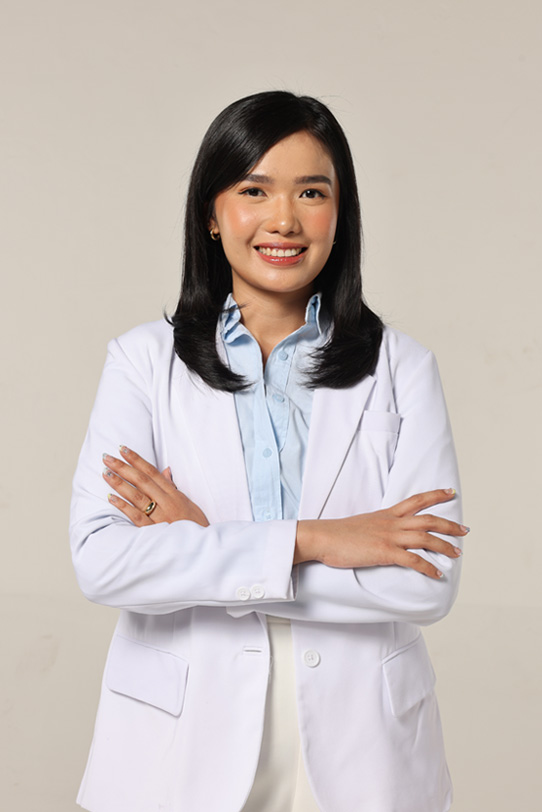 dr. Varinka Adellyn Humaira