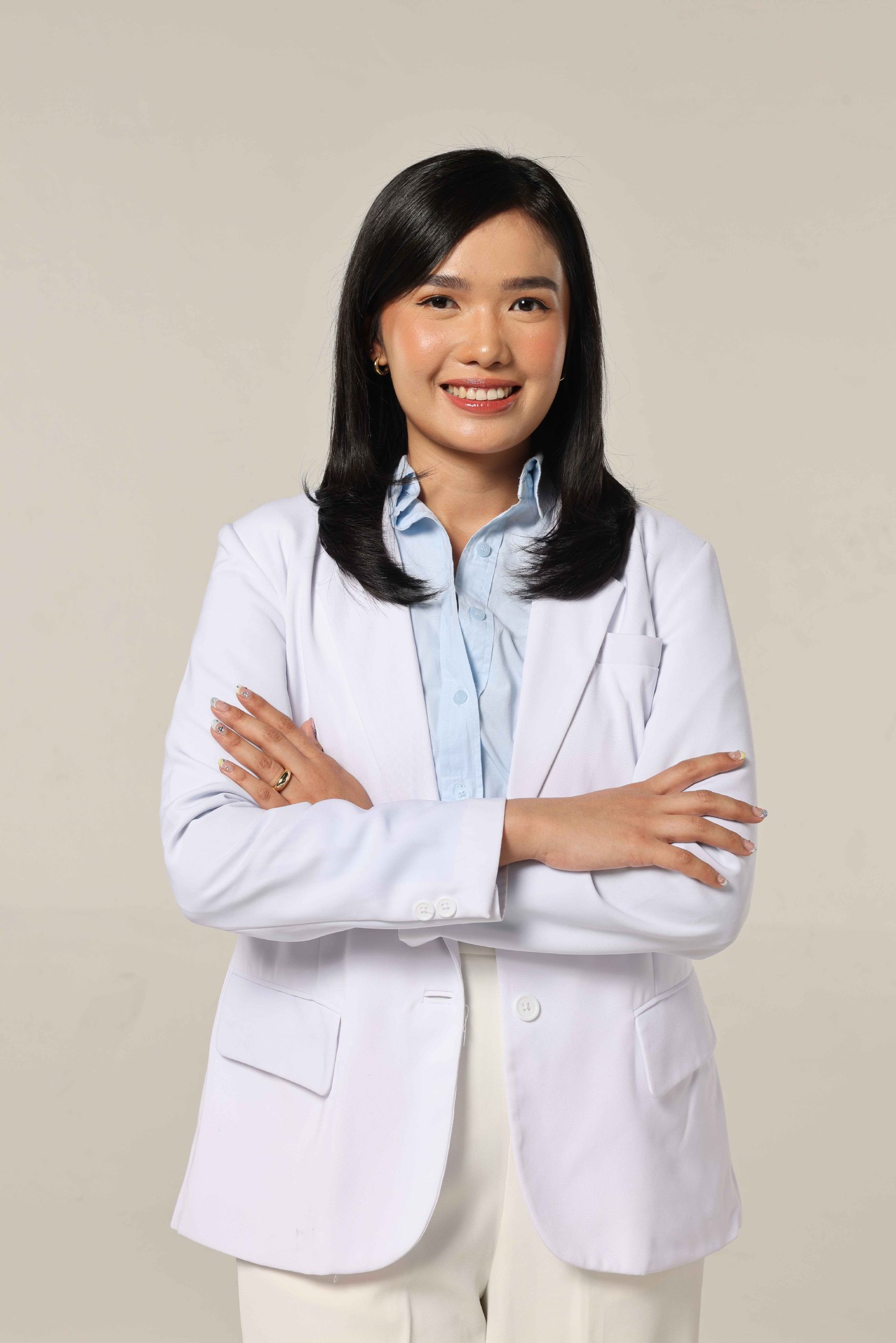 dr. Varinka Adellyn Humaira